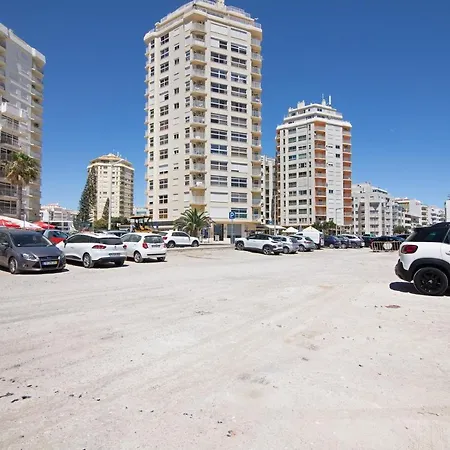 Camoes 10ºc - Vista Mar 아파트